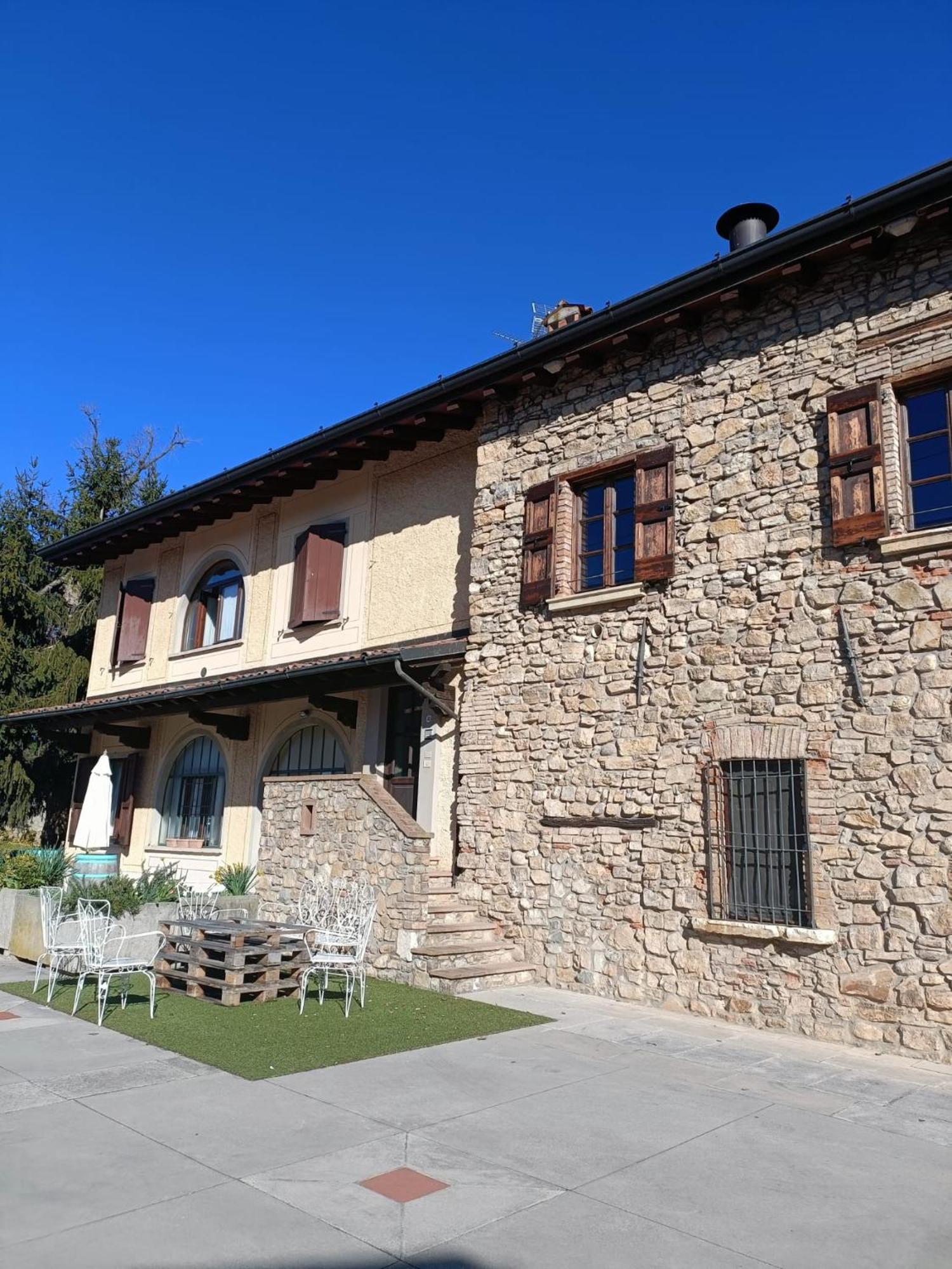 Villa Gradoni Monticelli Brusati المظهر الخارجي الصورة